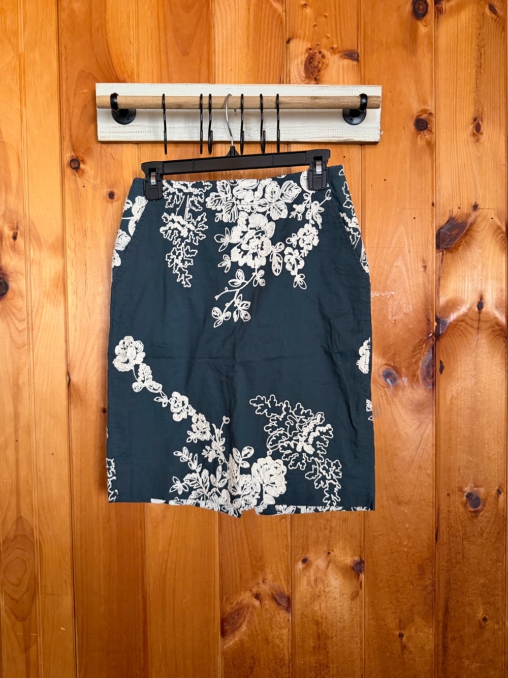 Classic Floral Pencil Skirt - Navy & White